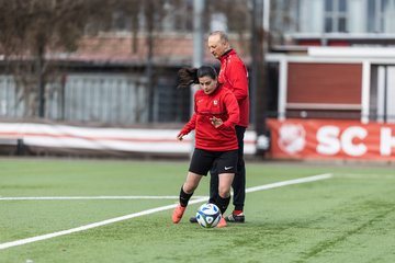 Bild 62 - wBJ FC St. Pauli - Walddoerfer SV : Ergebnis: 3:4